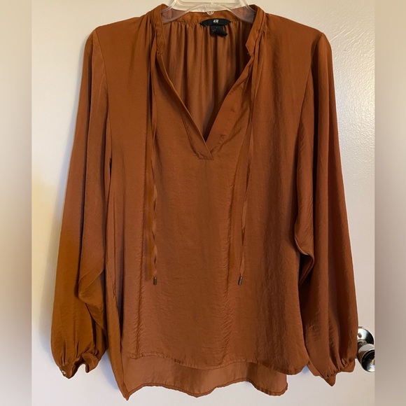 H&M Brown Balloon-Sleeved Blouse - Picture 1 of 6